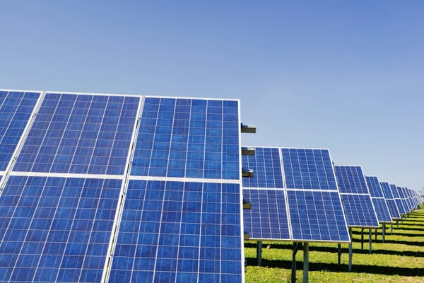 Solar überholt die Kernkraft: Europas Strom im Juni 2026