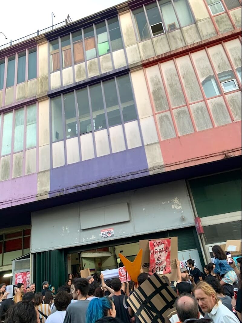 Urban Expression of Economic Strain