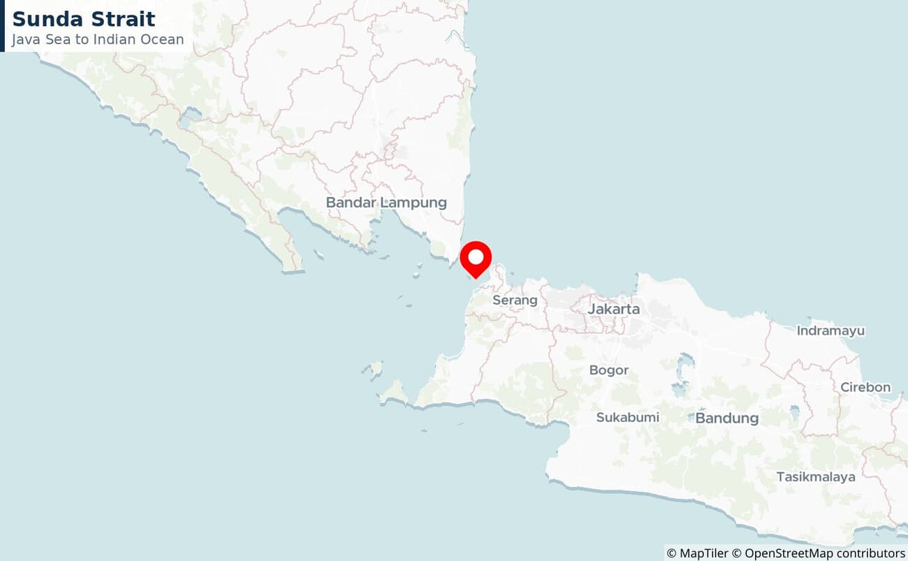 Close-up map of the Sunda Strait between Sumatra and Java