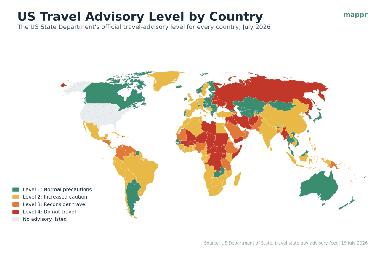 Categorical world map of US State Department travel advisory levels by country, from Level 1 green to Level 4 red