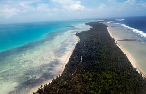 Tourism in Kiribati, 10 Reasons to Visit Kiribati | Mappr