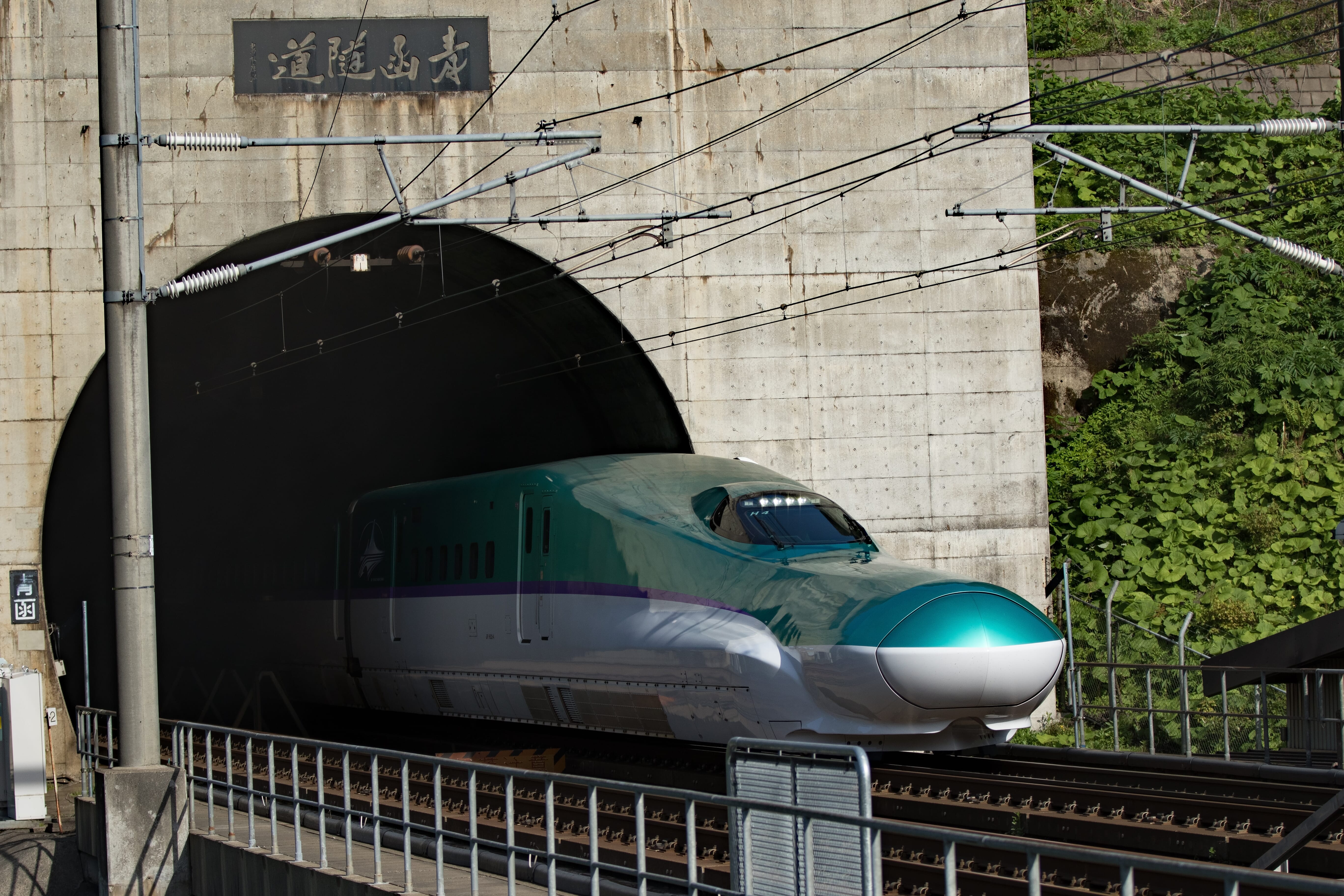 Longest Tunnels In The World (Top 21 Rail And Road Tunnels) | Mappr