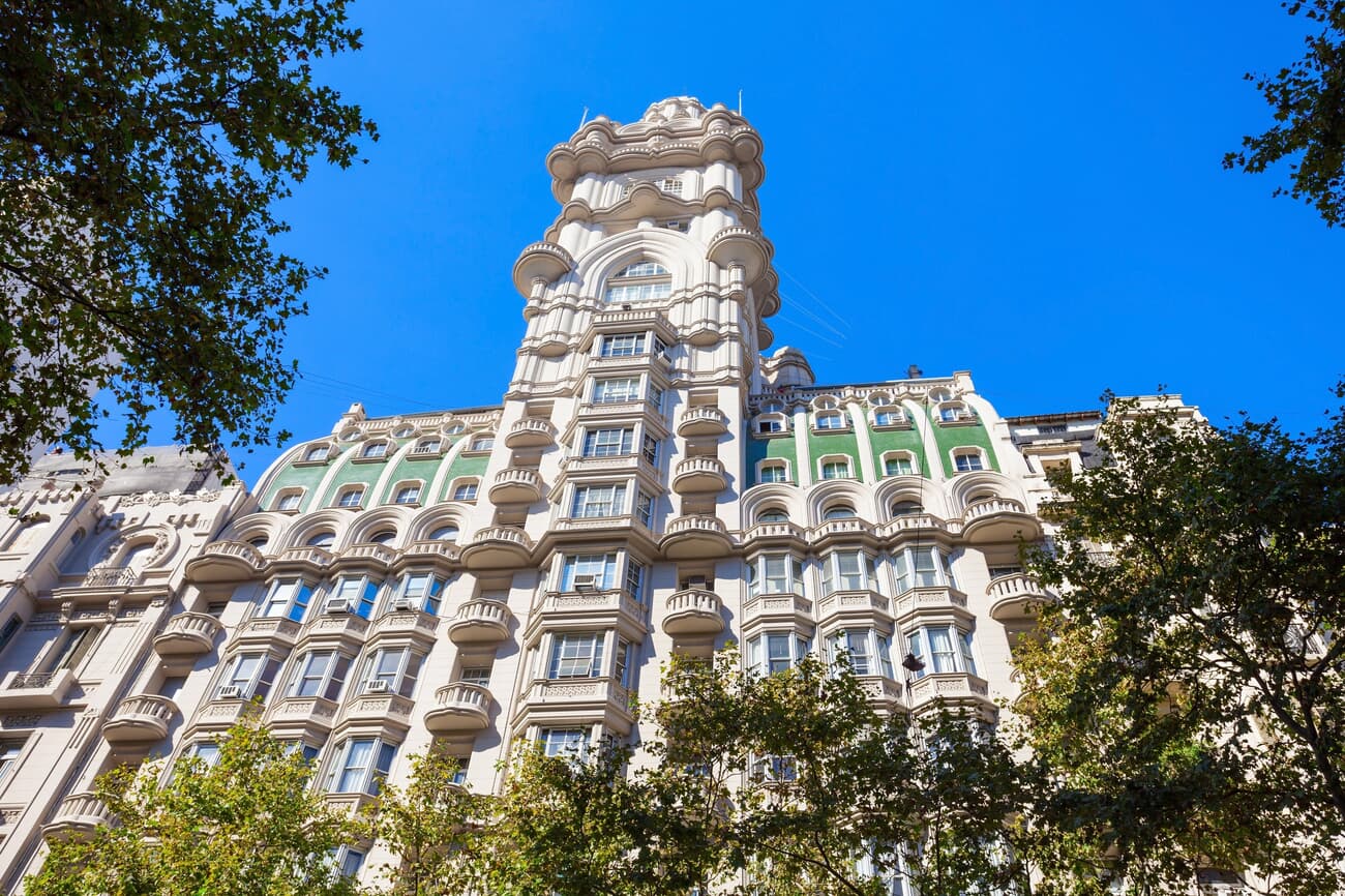 Palacio barolo is a landmark office building located at avenida