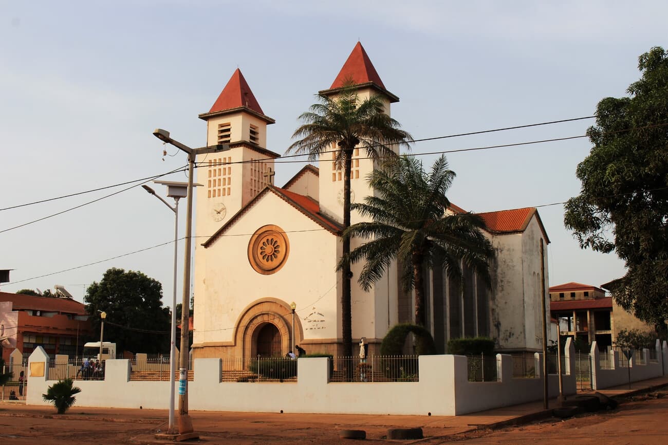Sé Catedral de Nossa Senhora da Candelária (Bissau Cathedral)