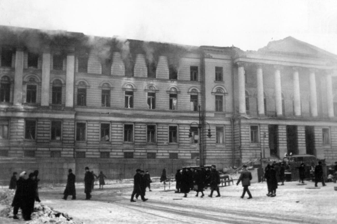 Helsinki University on fire after Soviet Union bombings in 1944