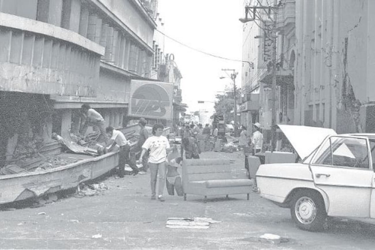 Vintage image post 1986 San Salvador earthquake