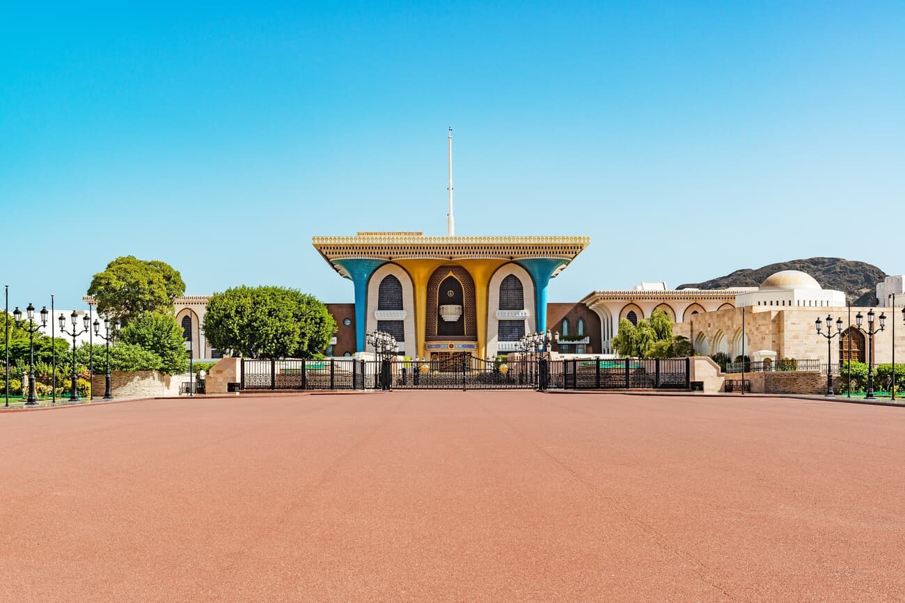The Royal Palace (Al Alam Palace), a fusion of traditional Omani and modern architecture