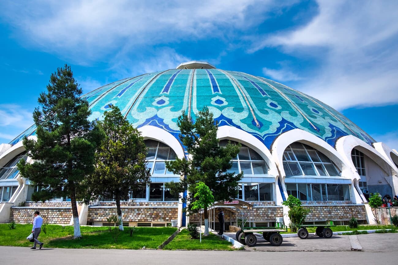 Chorsu Bazaar, one of the oldest markets in Tashkent