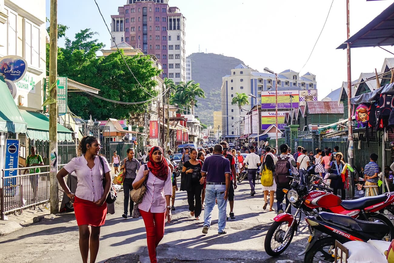 The busy streets of Port Louis, a window into daily life in the city