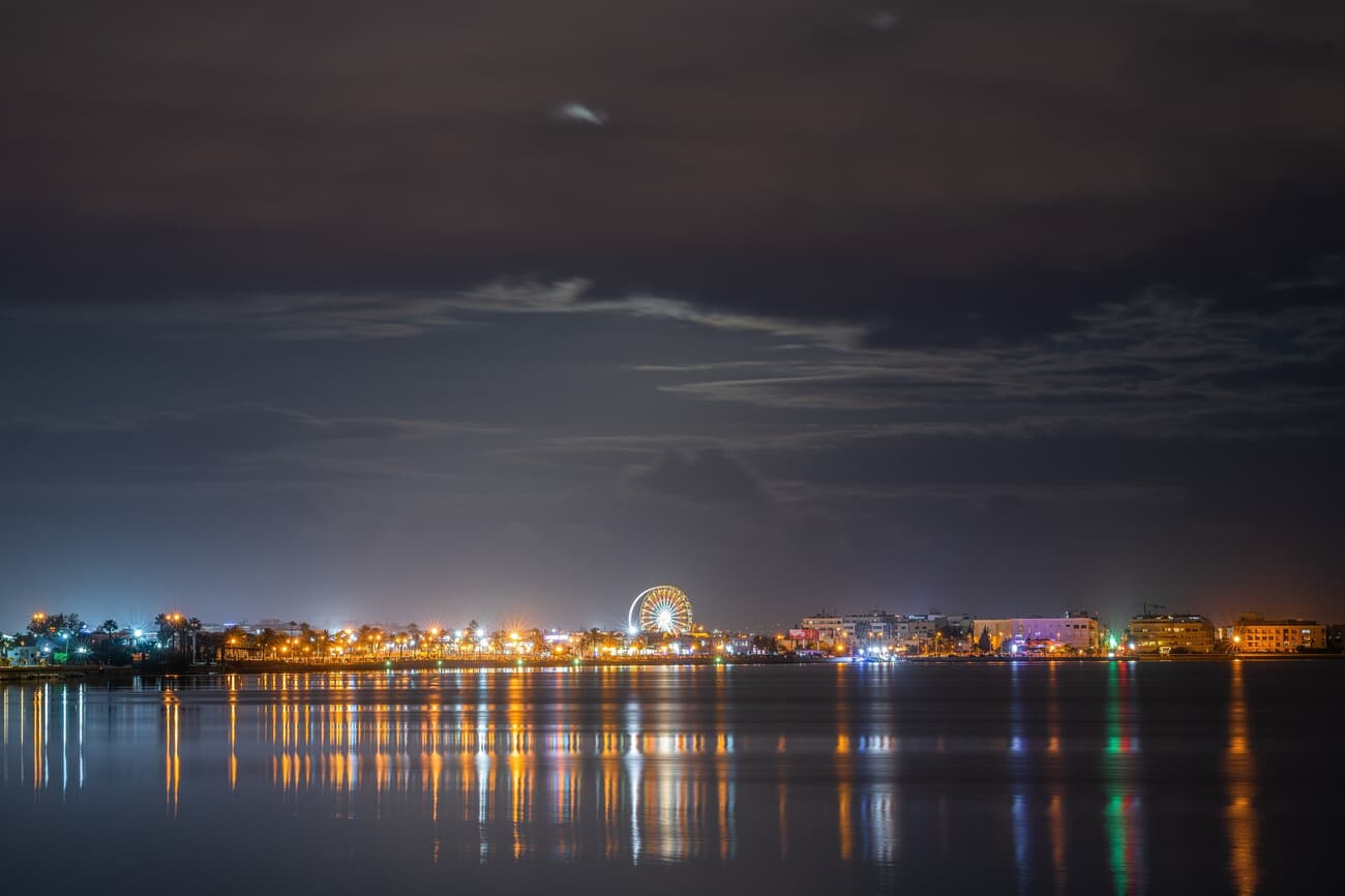 Tunis Night Skyline, howcasing the harmonious blend of modernity and tradition in Tunisia's capital