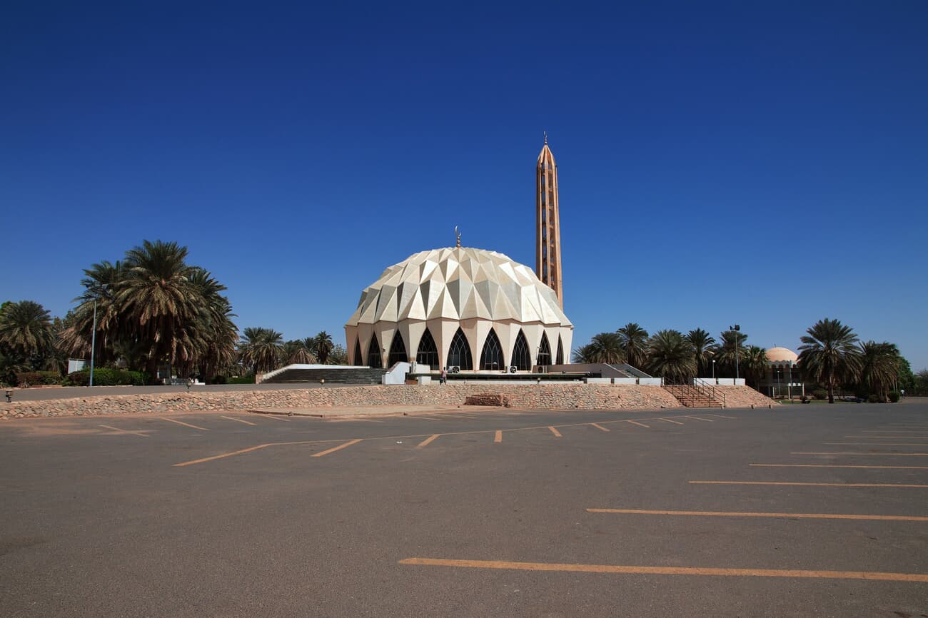 Al-Nilein Mosque, notable for its modern architectural style