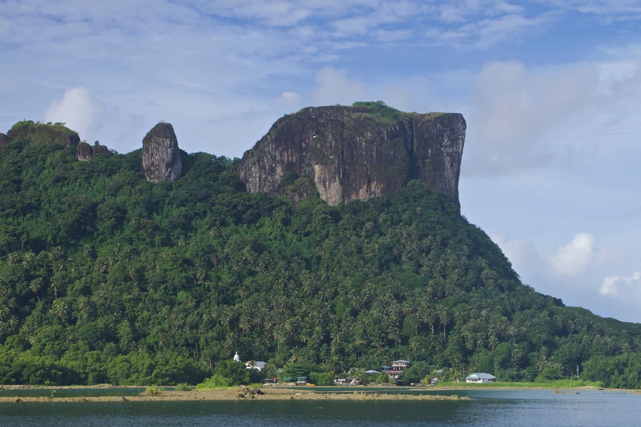 Sokehs Ridge, offering panoramic views of Pohnpei